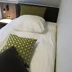 The 호텔