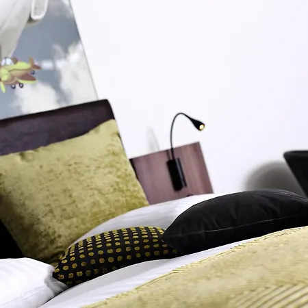 Hotel The