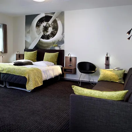 Hotel The