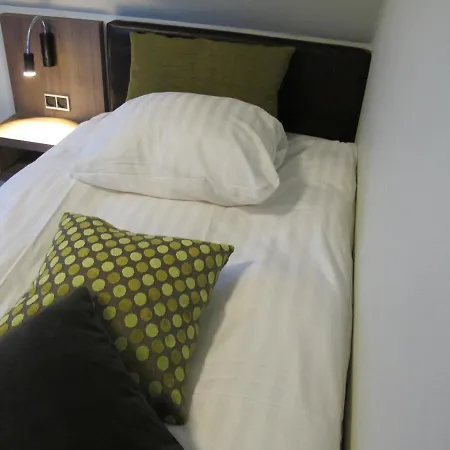 Hotel The