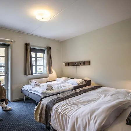 Hotel The
