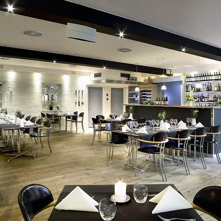 فندق The بيلوند